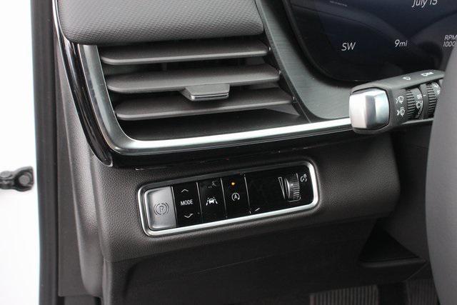 new 2025 Buick Envision car, priced at $34,996