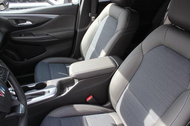 new 2025 Buick Envista car, priced at $25,724