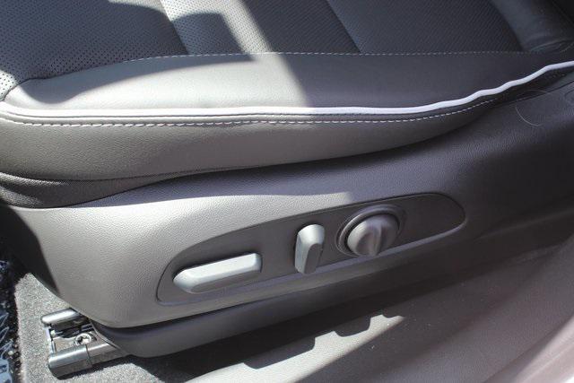 new 2025 Buick Encore GX car, priced at $36,969