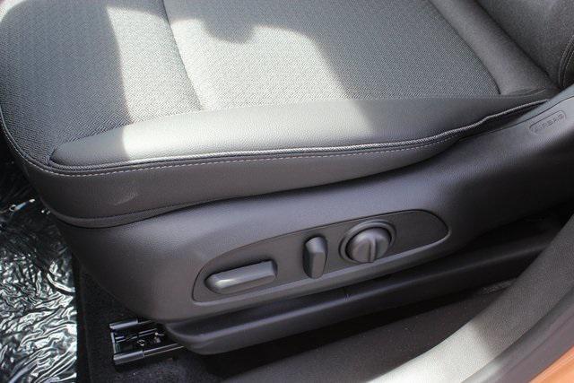 new 2025 Buick Encore GX car, priced at $28,514