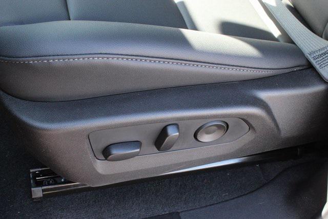 new 2025 GMC Canyon car, priced at $48,004