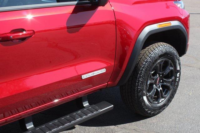 new 2025 GMC Canyon car, priced at $48,004