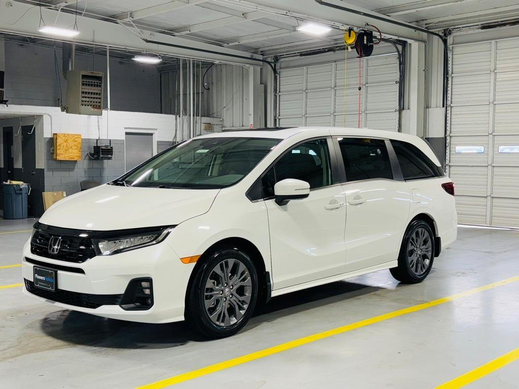 new 2025 Honda Odyssey car, priced at $48,815