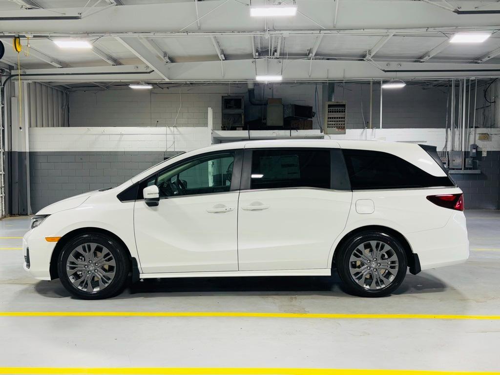 new 2025 Honda Odyssey car, priced at $48,815