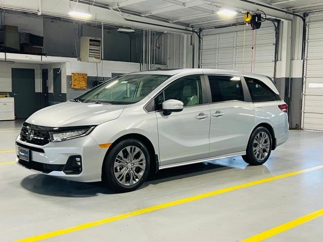 new 2025 Honda Odyssey car, priced at $48,360