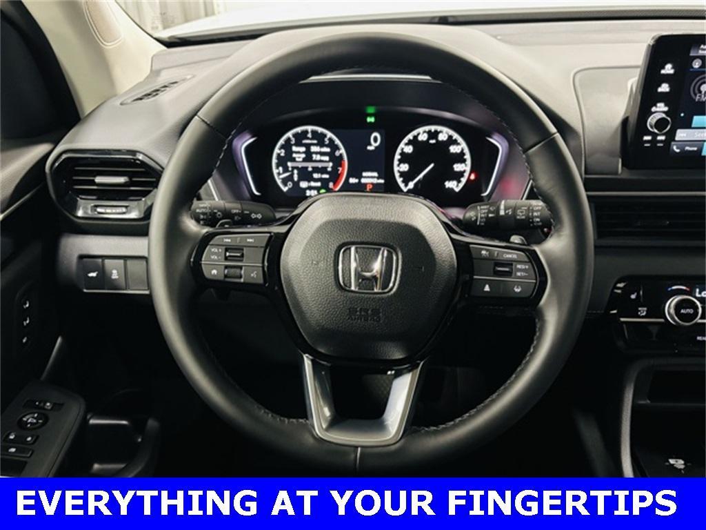 new 2025 Honda Pilot car, priced at $47,550