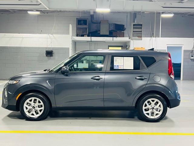 used 2022 Kia Soul car, priced at $15,500