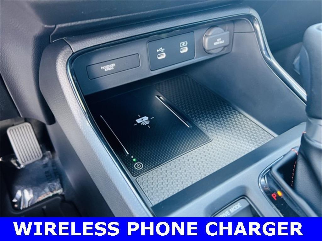 new 2026 Honda CR-V Hybrid car, priced at $41,620