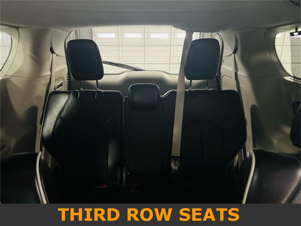 used 2022 Chrysler Pacifica car, priced at $25,000