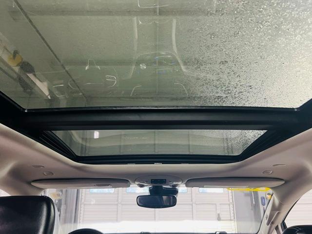 used 2022 Chrysler Pacifica car, priced at $25,000