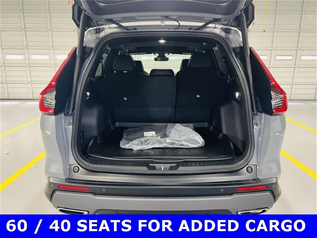 new 2026 Honda CR-V Hybrid car, priced at $40,575