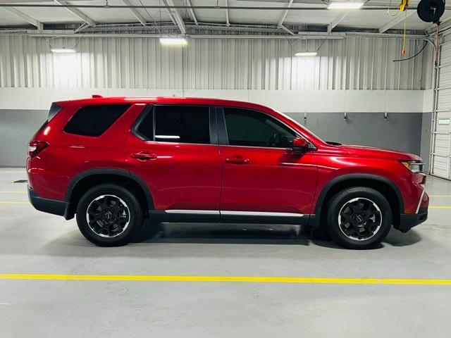 new 2025 Honda Pilot car, priced at $48,180