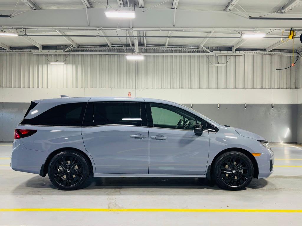 new 2025 Honda Odyssey car, priced at $45,275