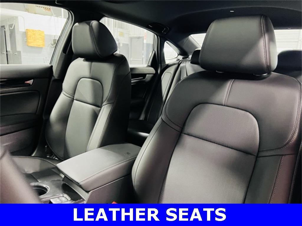 new 2026 Honda Civic Hybrid car, priced at $33,490