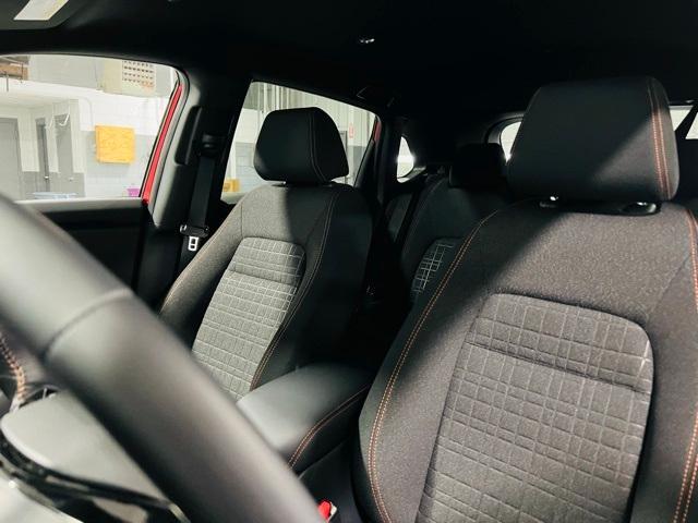 new 2025 Honda HR-V car, priced at $28,895