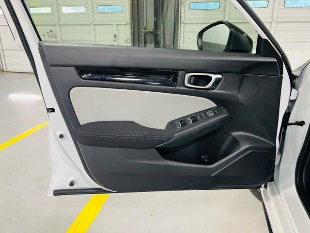 new 2025 Honda Civic Hybrid car, priced at $31,755