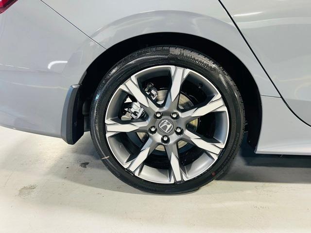 new 2026 Honda Civic Hybrid car, priced at $33,945