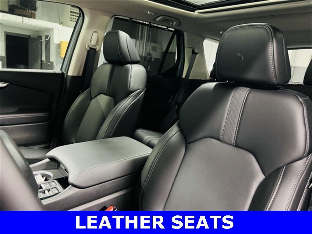 new 2025 Honda Pilot car, priced at $51,305