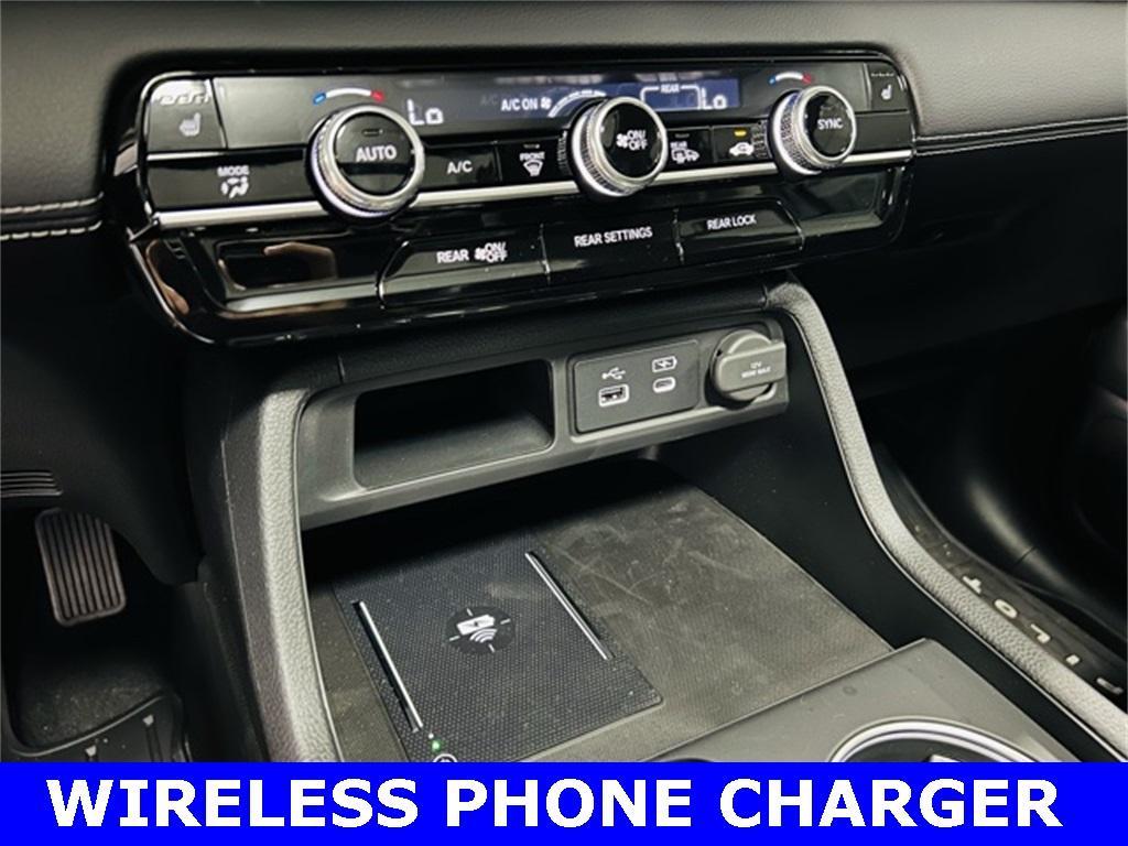 new 2025 Honda Pilot car, priced at $51,305