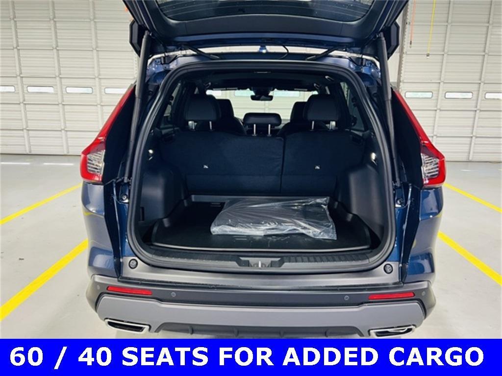 new 2026 Honda CR-V Hybrid car, priced at $41,675