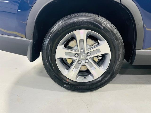 new 2025 Honda Pilot car, priced at $44,995