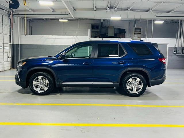 new 2025 Honda Pilot car, priced at $44,995