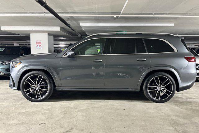 new 2025 Mercedes-Benz GLS 450 car, priced at $98,295