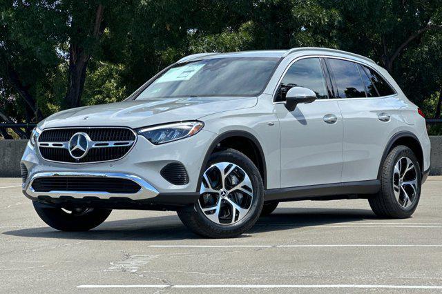 new 2025 Mercedes-Benz GLC 350e car, priced at $64,945