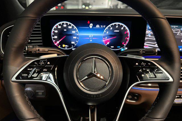 new 2025 Mercedes-Benz GLS 450 car, priced at $92,370