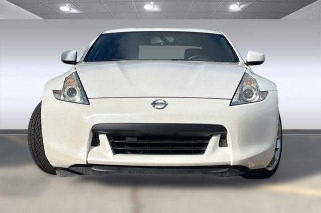 used 2009 Nissan 370Z car, priced at $19,999