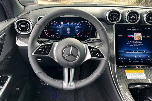 new 2025 Mercedes-Benz GLC 300 car, priced at $61,620