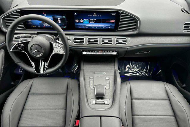 new 2025 Mercedes-Benz GLE 450 car, priced at $82,255