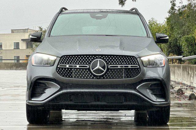 new 2025 Mercedes-Benz GLE 450 car, priced at $82,255