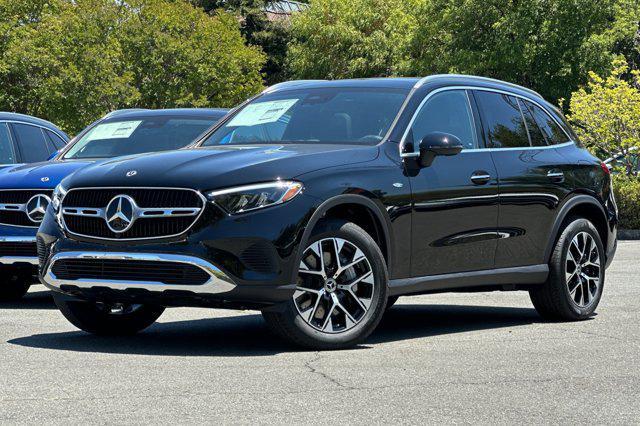 new 2025 Mercedes-Benz GLC 350e car, priced at $63,875