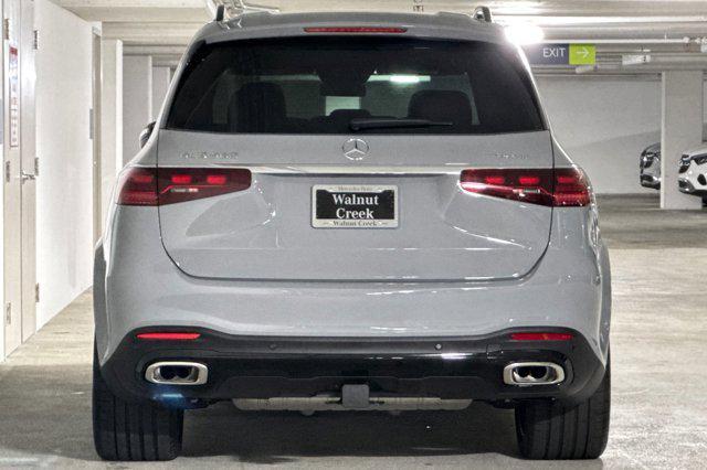 new 2025 Mercedes-Benz GLS 580 car, priced at $121,125