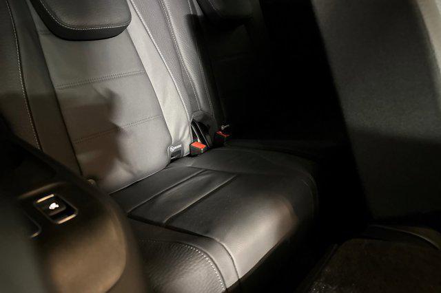 new 2025 Mercedes-Benz GLS 580 car, priced at $121,125