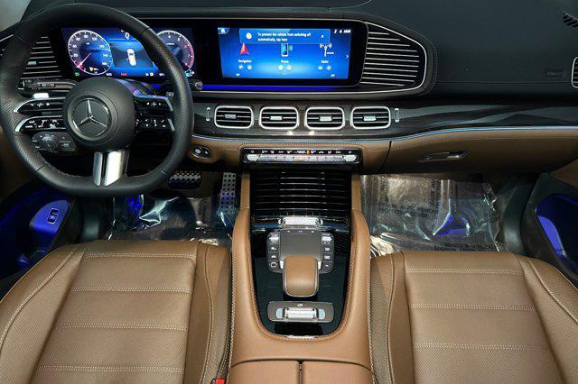 new 2025 Mercedes-Benz GLS 450 car, priced at $105,915