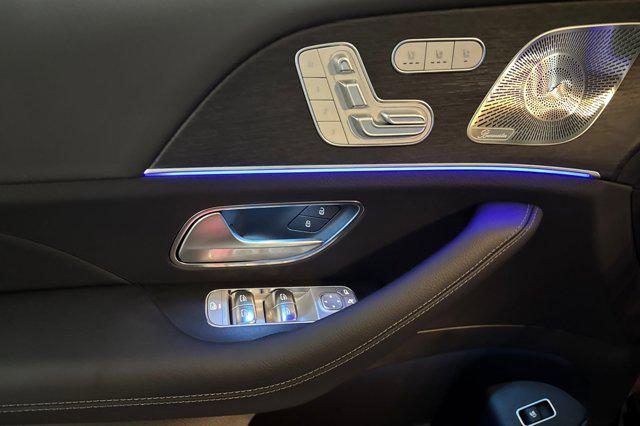 new 2025 Mercedes-Benz GLS 450 car, priced at $98,375