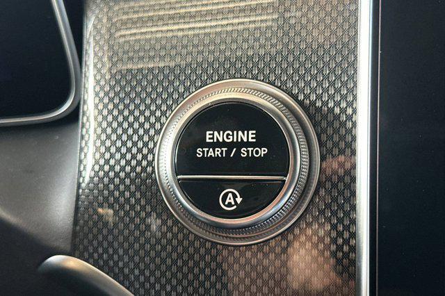 new 2025 Mercedes-Benz GLC 300 car, priced at $52,595