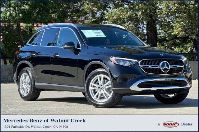 new 2025 Mercedes-Benz GLC 300 car, priced at $52,595