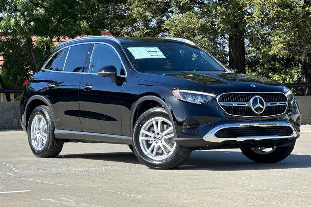 new 2025 Mercedes-Benz GLC 300 car, priced at $52,595