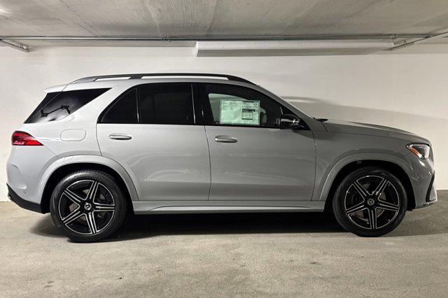 new 2025 Mercedes-Benz GLE 450 car, priced at $81,945