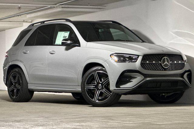 new 2025 Mercedes-Benz GLE 450 car, priced at $81,945