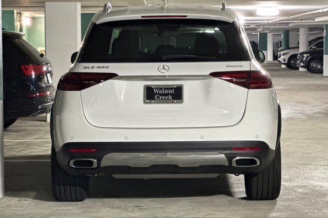 new 2025 Mercedes-Benz GLE 450 car, priced at $73,745