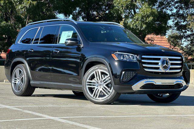 new 2025 Mercedes-Benz GLS 450 car, priced at $90,545