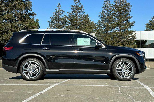 new 2025 Mercedes-Benz GLS 450 car, priced at $90,545