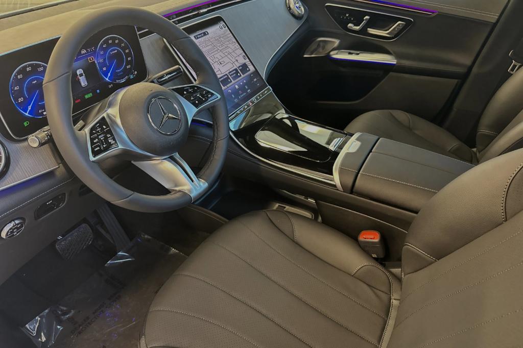 new 2024 Mercedes-Benz EQE 350 car, priced at $85,845