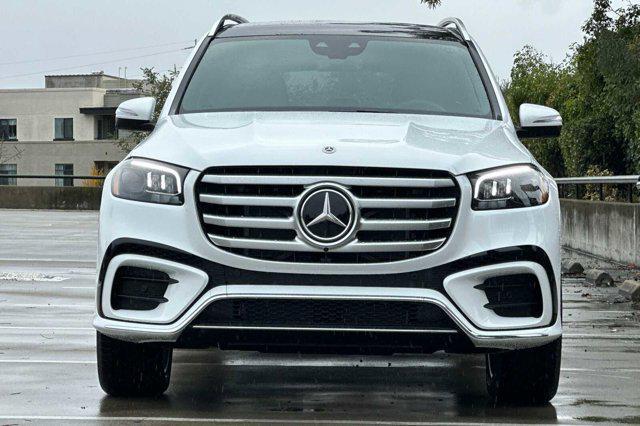 new 2025 Mercedes-Benz GLS 450 car, priced at $98,075