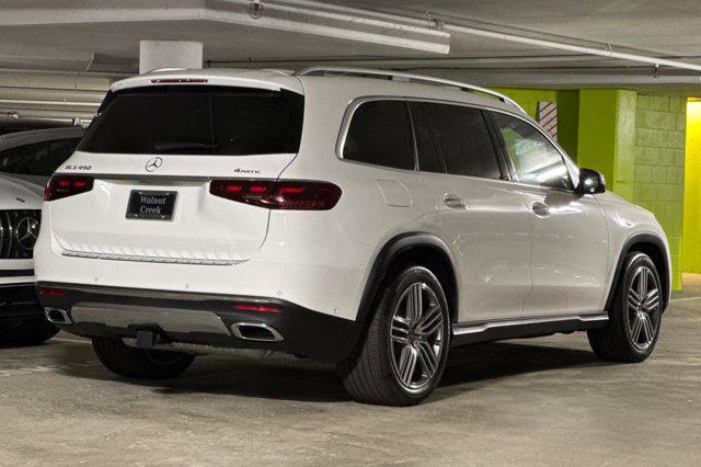 new 2025 Mercedes-Benz GLS 450 car, priced at $91,775