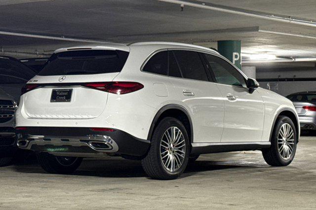 new 2026 Mercedes-Benz GLC 300 car